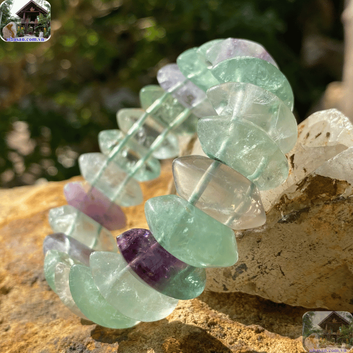 Đá fluorite được xem là “viên đá của trí tuệ” giúp gia tăng may mắn, tài lộc Đá fluorite được xem là “viên đá của trí tuệ” giúp gia tăng may mắn, tài lộc