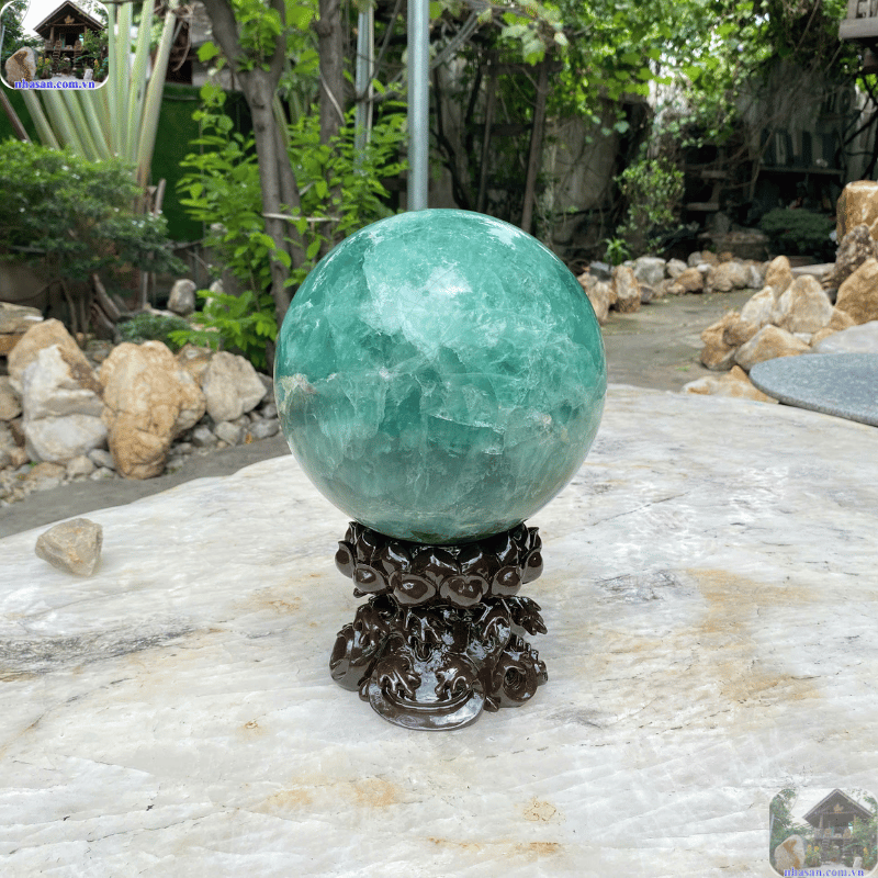Fluorite xanh lá tượng trưng cho sự đổi mới, hòa hợp và chữa lành Fluorite xanh lá tượng trưng cho sự đổi mới, hòa hợp và chữa lành
