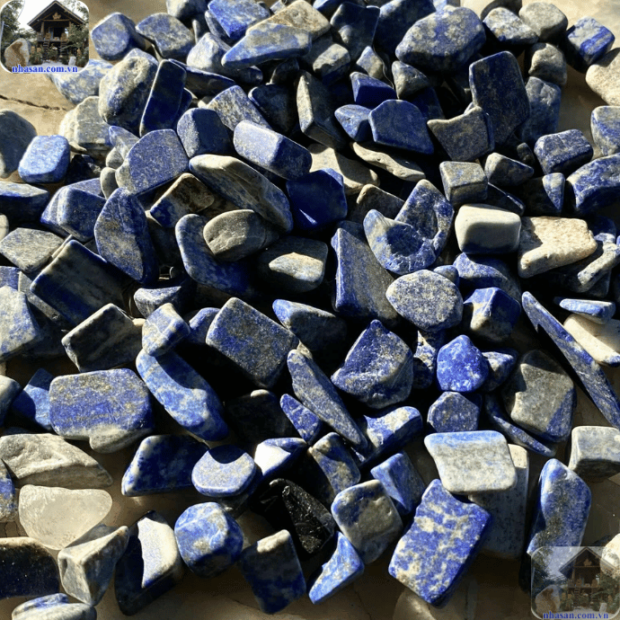 Đá lưu ly là gì? Đây là tên gọi khác của lapis lazuli Đá lưu ly là gì? Đây là tên gọi khác của lapis lazuli