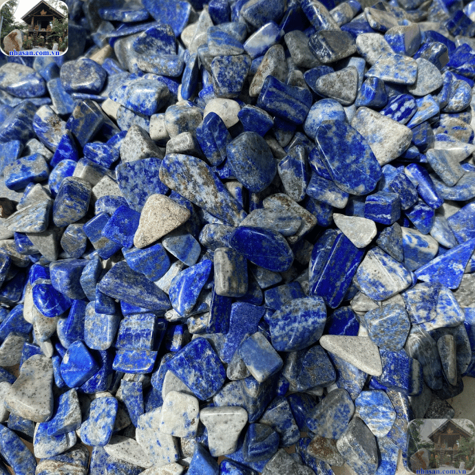 Bí mật về viên đá lưu ly Bí mật về viên đá lưu ly