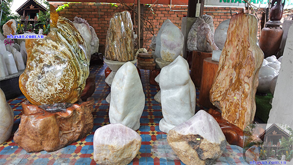 Đá phong thủy có tác dụng thật không là thắc mắc chung Đá phong thủy có tác dụng thật không là thắc mắc chung