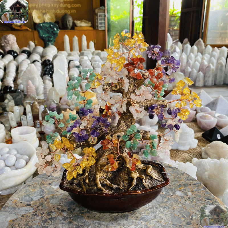 Đá phong thuỷ tự nhiên có rất nhiều màu sắc đa dạng Đá phong thuỷ tự nhiên có rất nhiều màu sắc đa dạng