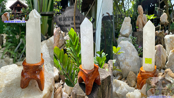 Đá thạch anh trắng Clear Quartz  Đá thạch anh trắng Clear Quartz