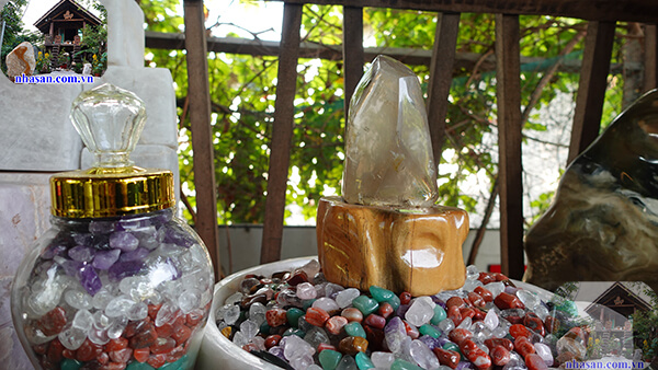 Đá thạch anh khói giúp giảm stress, lo âu,... Đá thạch anh khói giúp giảm stress, lo âu,...