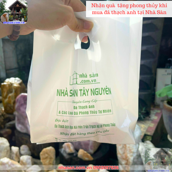 Quà tặng phong thủy khi trải nghiệm sử dụng đá thạch anh tại Nhà Sàn Quà tặng phong thủy khi trải nghiệm sử dụng đá thạch anh tại Nhà Sàn