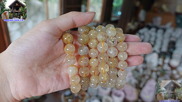 Vòng tay đá thạch anh tóc vàng Vòng tay đá thạch anh tóc vàng