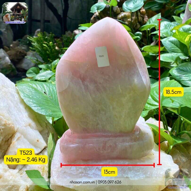 Trụ đá thạch anh hồng tự nhiên nặng 2.46kg, cao 18.5cm - T523 Trụ đá thạch anh hồng tự nhiên nặng 2.46kg, cao 18.5cm - T523