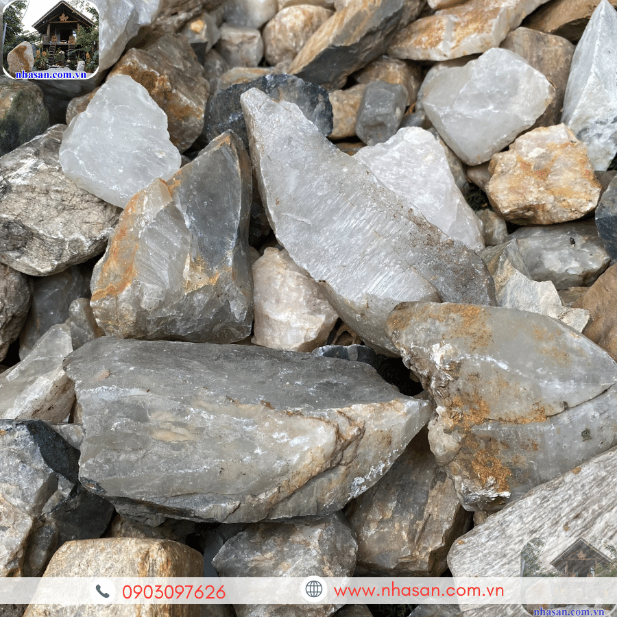 Đá thạch anh khói còn được gọi là Smoky Quartz Đá thạch anh khói còn được gọi là Smoky Quartz