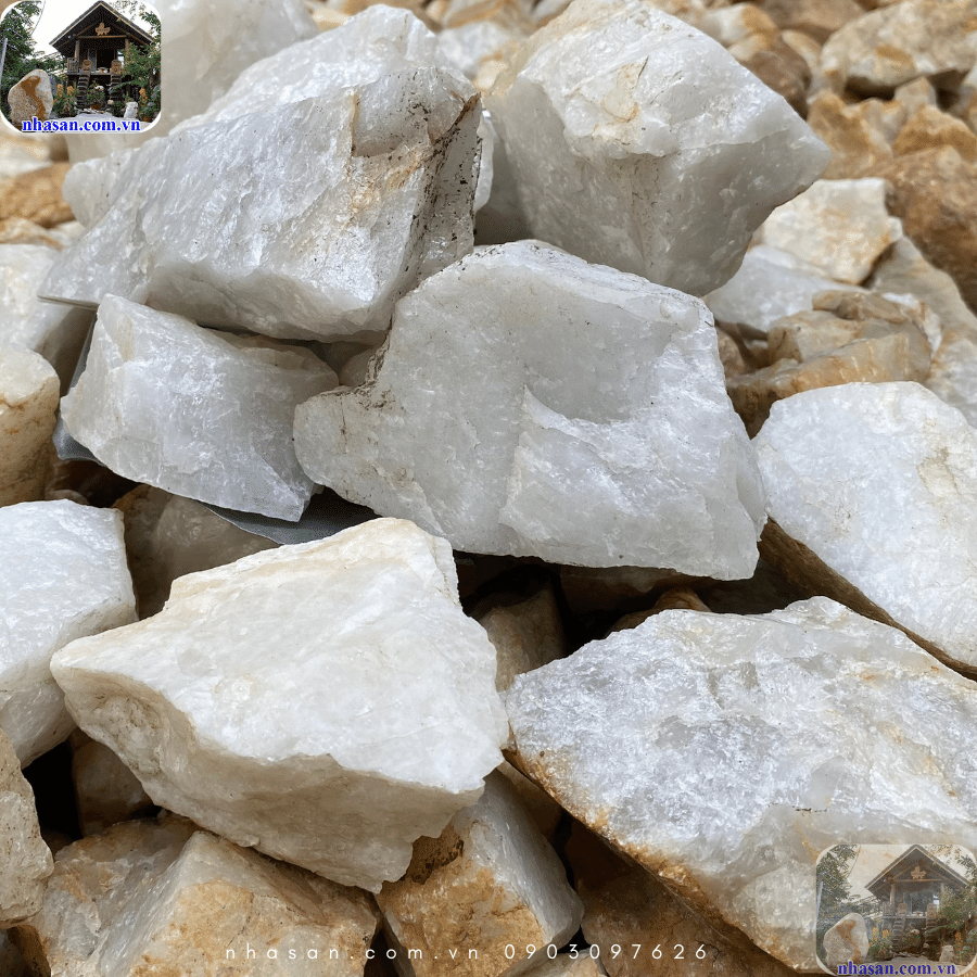 Đá thạch anh trắng vụn mang năng lượng tinh khiết Đá thạch anh trắng vụn mang năng lượng tinh khiết