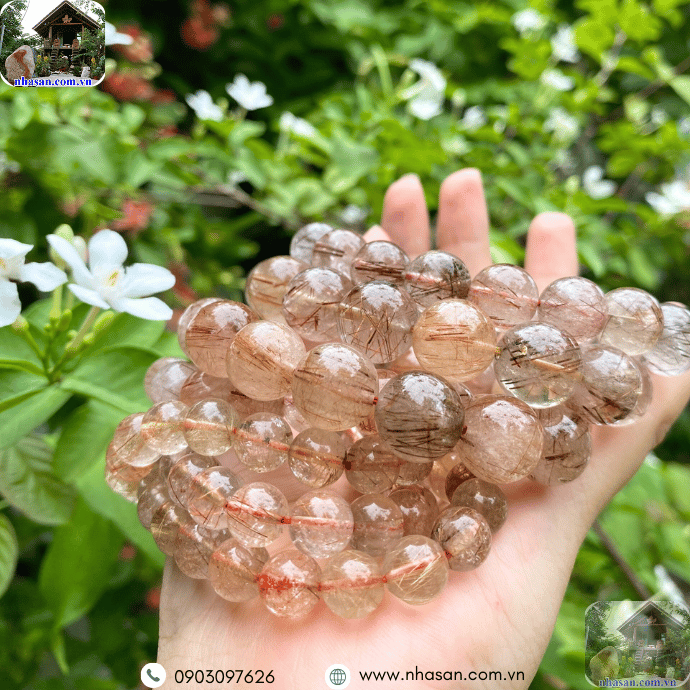 Vòng tay đá thạch anh tóc nâu đỏ giúp thu hút tài khí, tăng tài vận Vòng tay đá thạch anh tóc nâu đỏ giúp thu hút tài khí, tăng tài vận