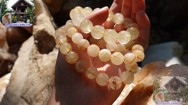 Vẻ đẹp rực rỡ của thạch anh tóc vàng bã mía Vẻ đẹp rực rỡ của thạch anh tóc vàng bã mía