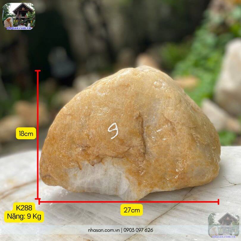 Viên đá thạch anh trắng nguyên khối 9kg, cao 18cm - K288 Viên đá thạch anh trắng nguyên khối 9kg, cao 18cm - K288