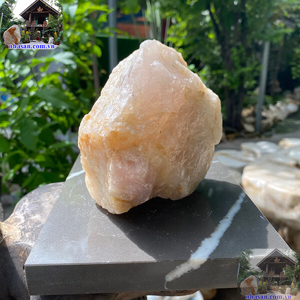 Đá tự nhiên có khả năng thanh tẩy và lọc năng lượng Đá tự nhiên có khả năng thanh tẩy và lọc năng lượng