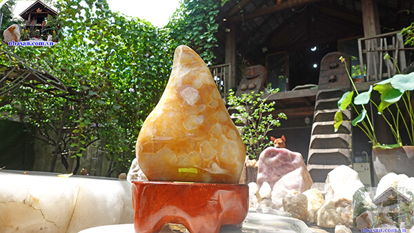 Đá thạch anh bông vàng thu hút tài lộc Đá thạch anh bông vàng thu hút tài lộc