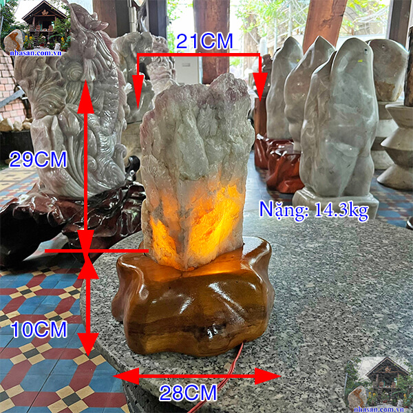 Đèn đá thạch anh thô có hình dạng tự nhiên, không qua xử lý Đèn đá thạch anh thô có hình dạng tự nhiên, không qua xử lý