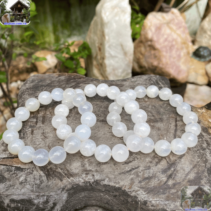 Nên lựa chọn đơn vị cung cấp vòng đá mã não uy tín Nên lựa chọn đơn vị cung cấp vòng đá mã não uy tín