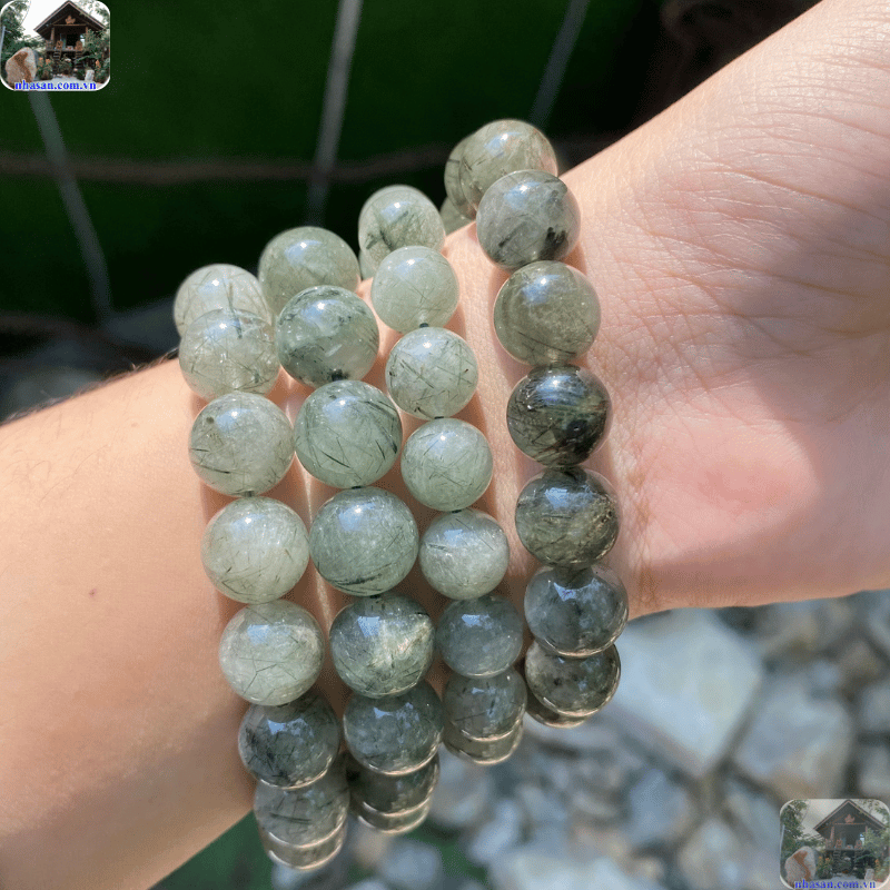 Vòng tay thạch anh không chỉ thẩm mỹ mà còn mang trong mình nguồn năng lượng kỳ diệu Vòng tay thạch anh không chỉ thẩm mỹ mà còn mang trong mình nguồn năng lượng kỳ diệu