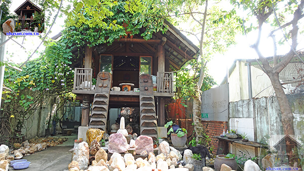 Tọa lạc tại Dĩ An Bình Dương cách TPHCM 10km Tọa lạc tại Dĩ An Bình Dương cách TPHCM 10km