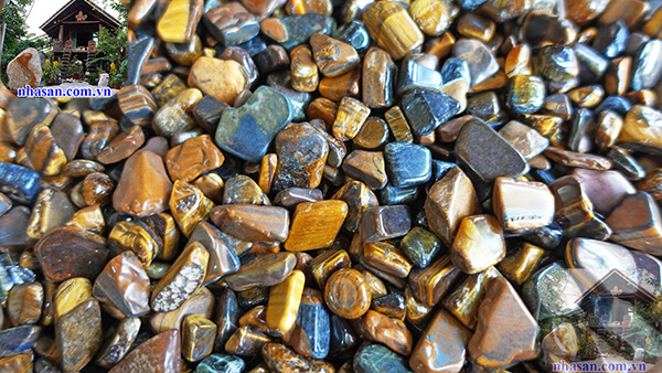 Mắt hổ là biểu tượng của sức mạnh và uy quyền Mắt hổ là biểu tượng của sức mạnh và uy quyền