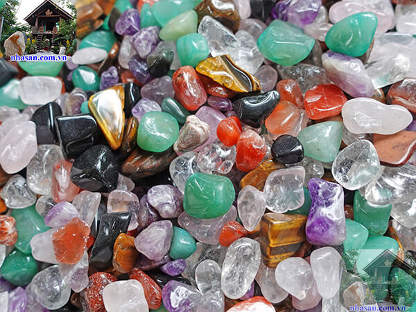 Đá ngũ sắc đánh bóng Đá ngũ sắc đánh bóng