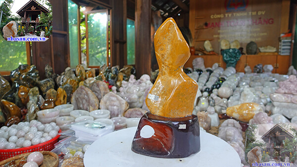 Đá canxedon sở hữu những đặc tính có lợi trong tự nhiên Đá canxedon sở hữu những đặc tính có lợi trong tự nhiên