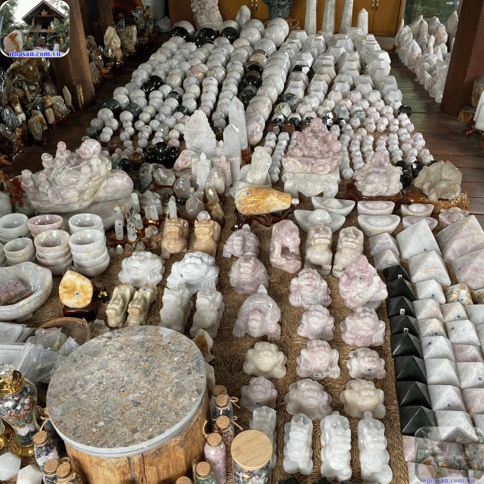 Đá phong thủy là vật phẩm không thể thiếu để kích hoạt tài vị Đá phong thủy là vật phẩm không thể thiếu để kích hoạt tài vị