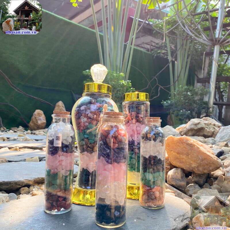 Hũ đá cầu vồng có khả năng thanh tẩy, nạp năng lượng và mang lại nhiều may mắn Hũ đá cầu vồng có khả năng thanh tẩy, nạp năng lượng và mang lại nhiều may mắn