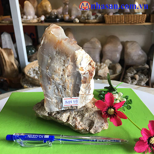 TRỤ ĐÁ MÃ NÃO THÔ 39.2 TRỤ ĐÁ MÃ NÃO THÔ 39.2