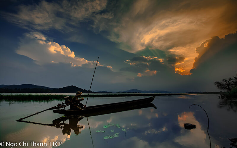 Lake Lak_2016_HoangHon-3- Tác giả: Ngô Trí Thành