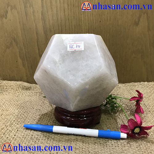 Quả Cầu Đá Thạch Anh 12 Mặt QC-74.3 Quả Cầu Đá Thạch Anh 12 Mặt QC-74.3