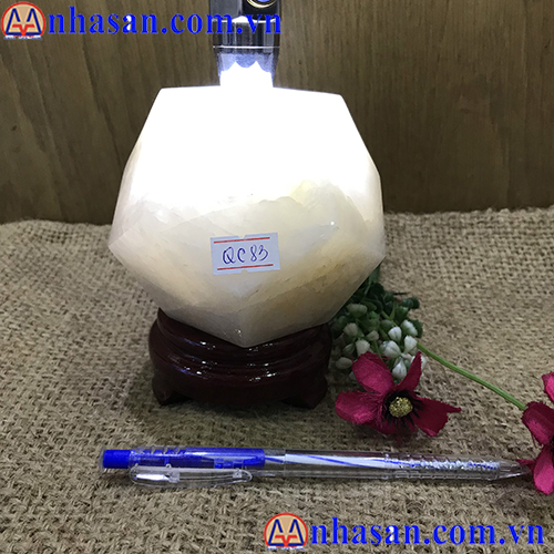 Quả Cầu Đá Thạch Anh 12 Mặt QC-83.1 Quả Cầu Đá Thạch Anh 12 Mặt QC-83.1