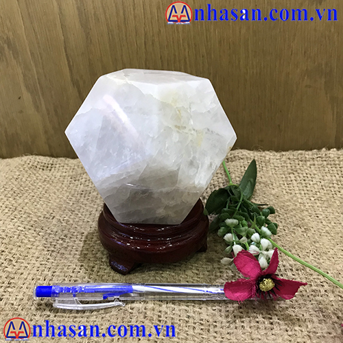 Quả Cầu Đá Thạch Anh 12 Mặt QC-83.2 Quả Cầu Đá Thạch Anh 12 Mặt QC-83.2