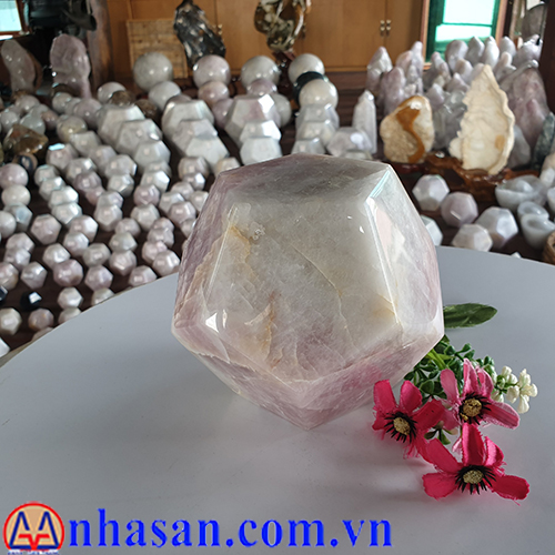 Quả Cầu Đá Thạch Anh Hồng 12 Mặt QC-253.1 Quả Cầu Đá Thạch Anh Hồng 12 Mặt QC-253.1