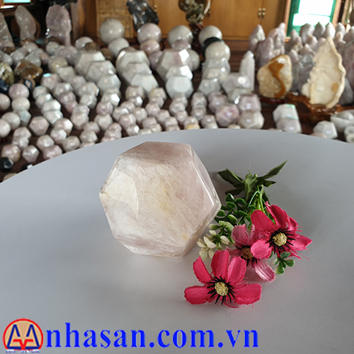 Quả Cầu Đá Thạch Anh Hồng 12 Mặt QC-278.1 Quả Cầu Đá Thạch Anh Hồng 12 Mặt QC-278.1