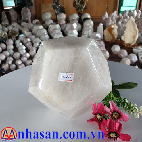Quả Cầu Đá Thạch Anh Trắng 12 Mặt QC-255.1 Quả Cầu Đá Thạch Anh Trắng 12 Mặt QC-255.1