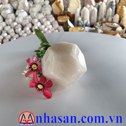 Quả Cầu Đá Thạch Anh Trắng 12 Mặt QC-340.2 Quả Cầu Đá Thạch Anh Trắng 12 Mặt QC-340.2