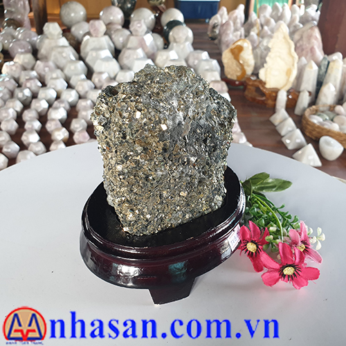 Trụ Đá Vàng Găm Phong Thuỷ TVG-06.3 Trụ Đá Vàng Găm Phong Thuỷ TVG-06.3