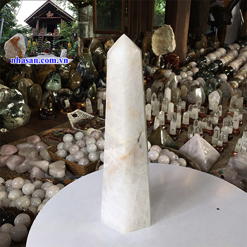 Trụ lục giác đá thạch anh trắng trấn trạch T436-3 Trụ lục giác đá thạch anh trắng trấn trạch T436-3