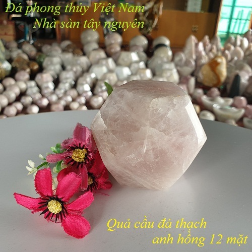 Selling Quartz Stones With 12 Faces In Binh Duong
