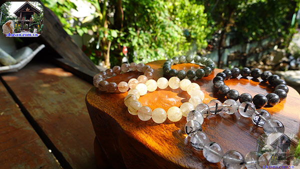 Vòng tay đá phong thủy Vòng tay đá phong thủy