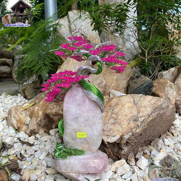 Bonsai dây đồng thạch anh hồng dáng hoa đào nở rộ Bonsai dây đồng thạch anh hồng dáng hoa đào nở rộ