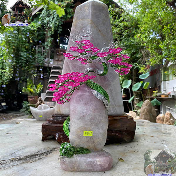 Khí chất ngút ngàng, mang vẻ đẹp tinh tế Khí chất ngút ngàng, mang vẻ đẹp tinh tế