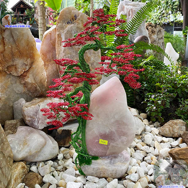 Chế tác từ đá thạch anh hồng tự nhiên Chế tác từ đá thạch anh hồng tự nhiên