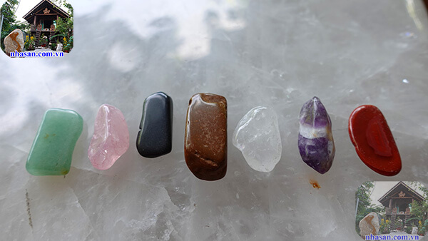 7 màu thạch anh tượng trưng cho tinh hoa vũ trụ 7 màu thạch anh tượng trưng cho tinh hoa vũ trụ