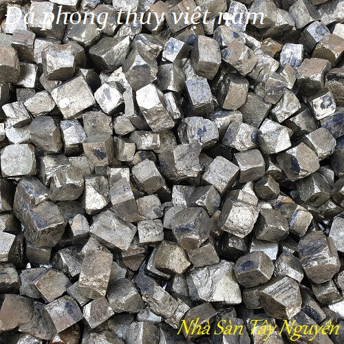 Usage Of Stuck Gold Stone