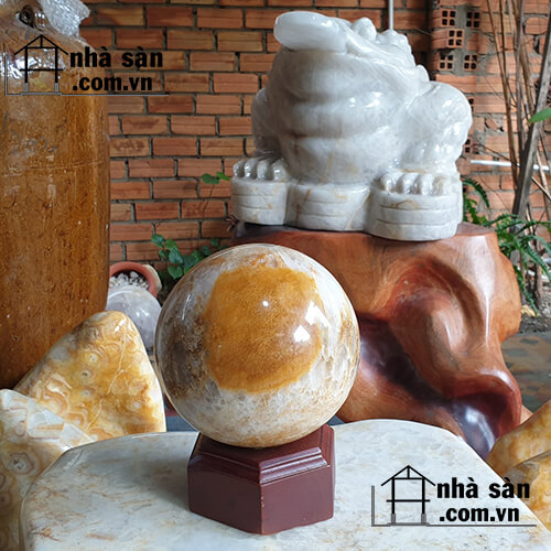 Cầu Tròn Đá Thạch Anh Bông Vàng Tự Nhiên Cầu Tròn Đá Thạch Anh Bông Vàng Tự Nhiên