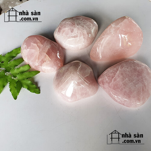 Chặn giấy đá thạch anh hồng Chặn giấy đá thạch anh hồng