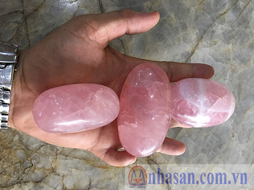 Chặn giấy đá thạch anh hồng