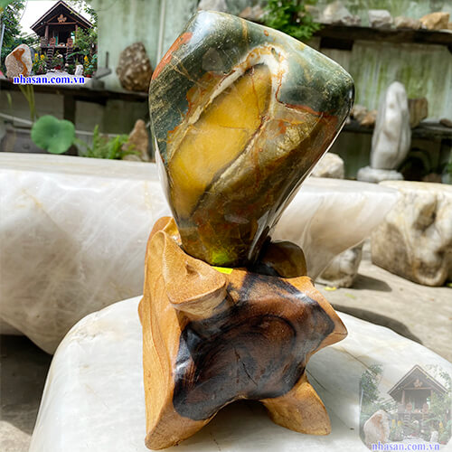 Choáng ngợp trước vẻ đẹp độc đáo của những vân đá canxedon thiên nhiên Choáng ngợp trước vẻ đẹp độc đáo của những vân đá canxedon thiên nhiên