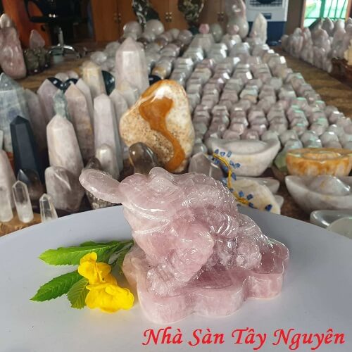 Cóc Ba Chân Đá Thạch Anh Hồng